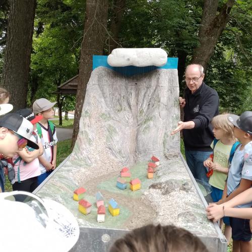 Schutzwald Märchen Tag