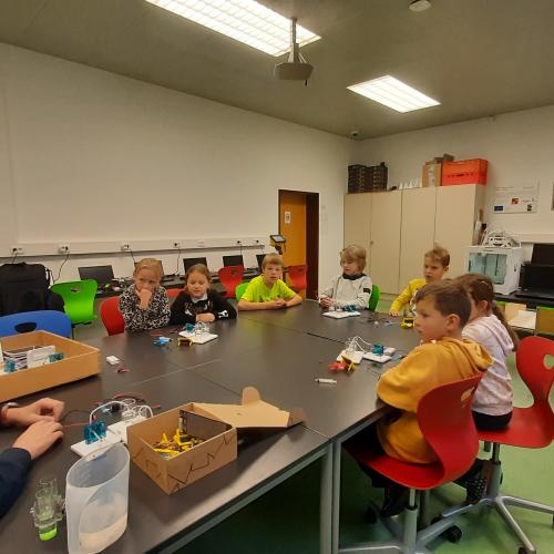 Besuch im MINT Lab