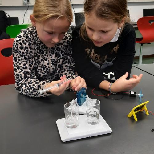 Besuch im MINT Lab