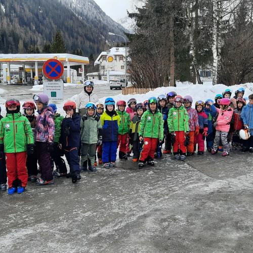 Kinder beim Schitag 2025
