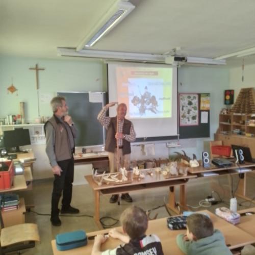 Jäger in der Schule