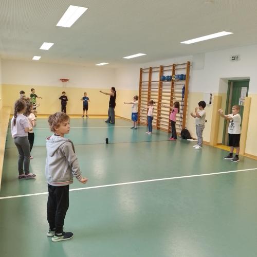 Kinder bei der Veranstaltung Breakdance