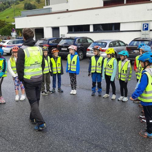 Erste Radfahrübung 