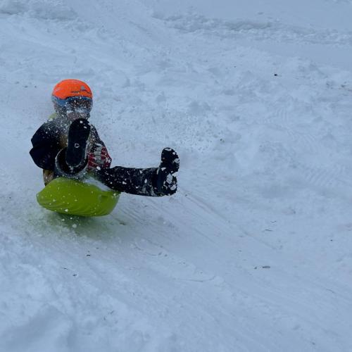 Spiel und Spaß im Schnee