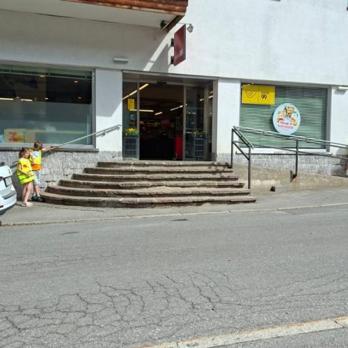 Zu Fuß einkaufen